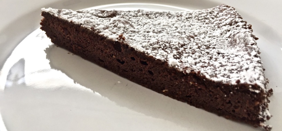 Omas Nuss Schokoladenkuchen Mit Nougat Dinkelme — Rezepte Suchen