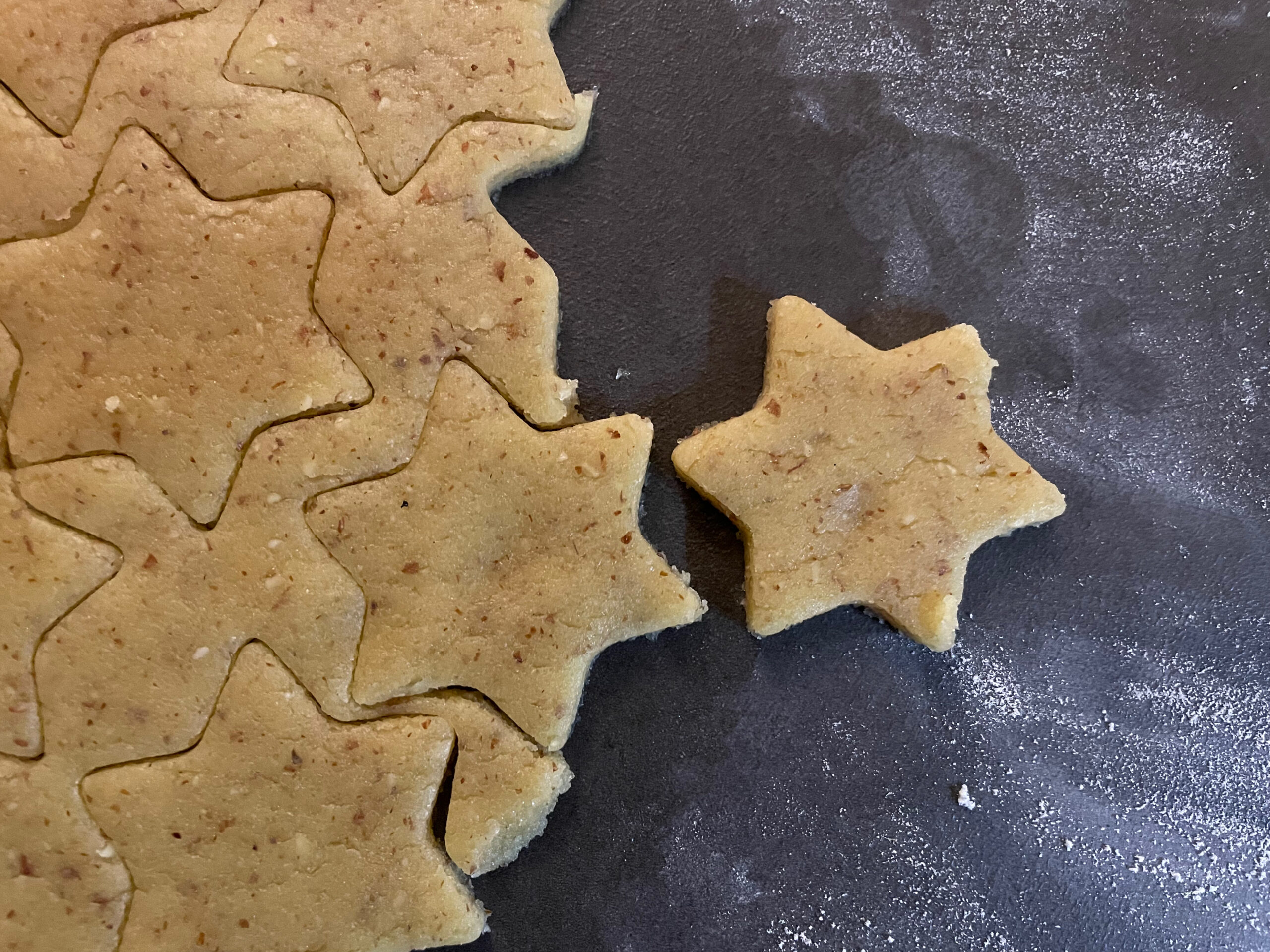 Omas Spitzbuben / Hildabrötchen – Omas Rezeptewelt