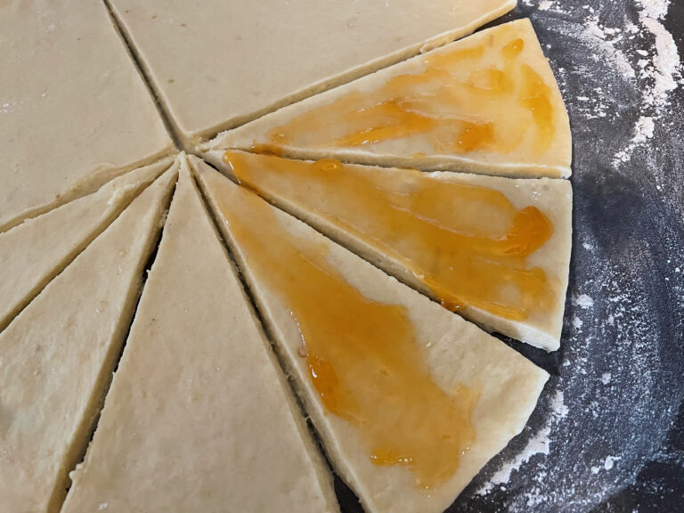 Süße Kartoffelhörnchen mit Marmelade – Omas Rezeptewelt