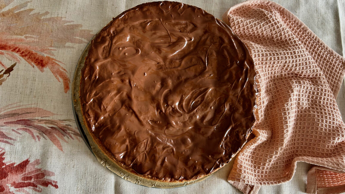 Pfirsich-Haselnusskuchen ??– Omas Rezeptewelt