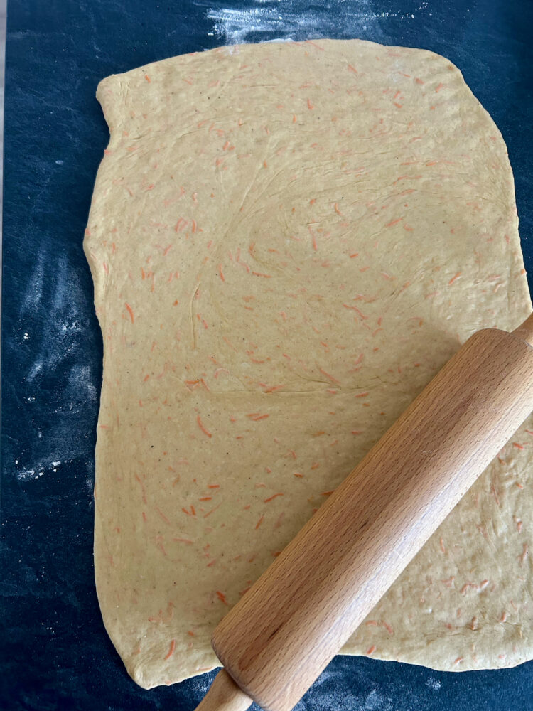 Rübli-Zimtschnecken 🐇– Omas Rezeptewelt