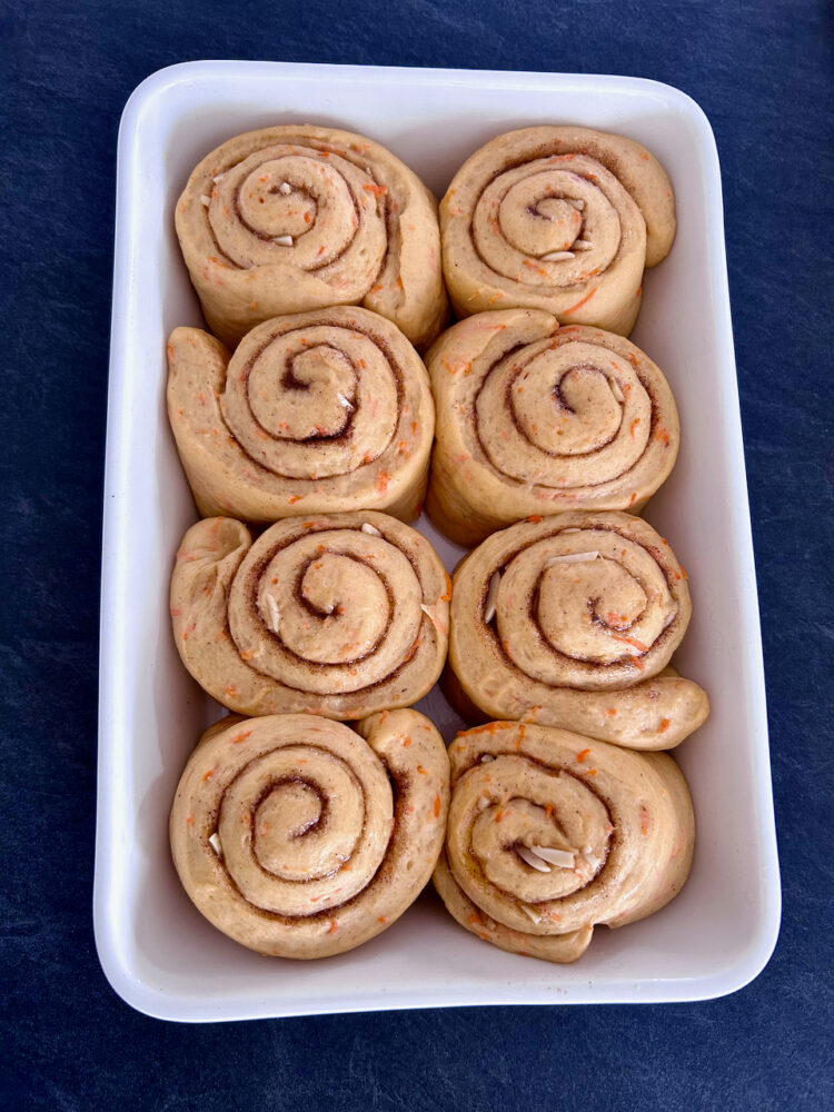 Rübli-Zimtschnecken 🐇– Omas Rezeptewelt